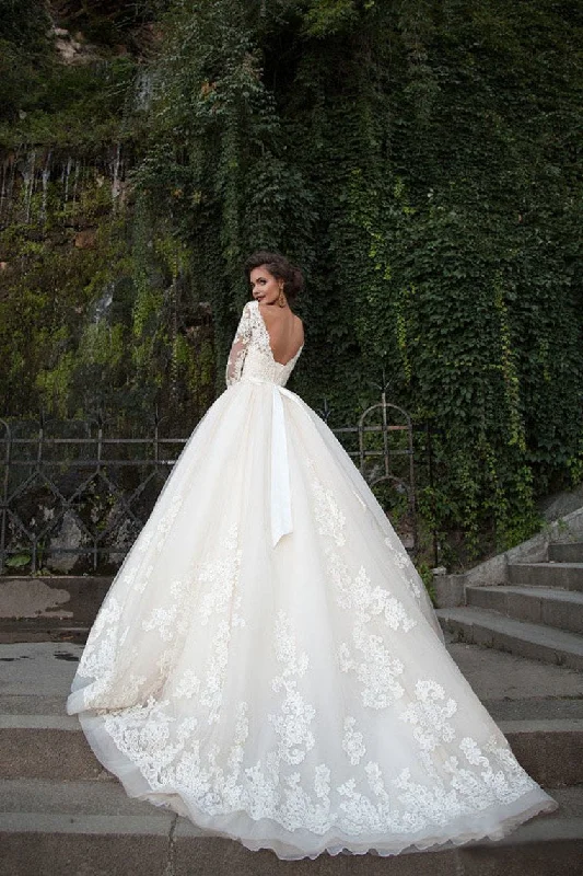 Bateau Wedding Dresses 3/4 Length Sleeve With Applique Tulle Illusion Neckline Gown