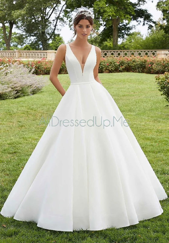 Blu - Sara - 5814 - Cheron's Bridal, Wedding Gown Beautiful Bridal Gown