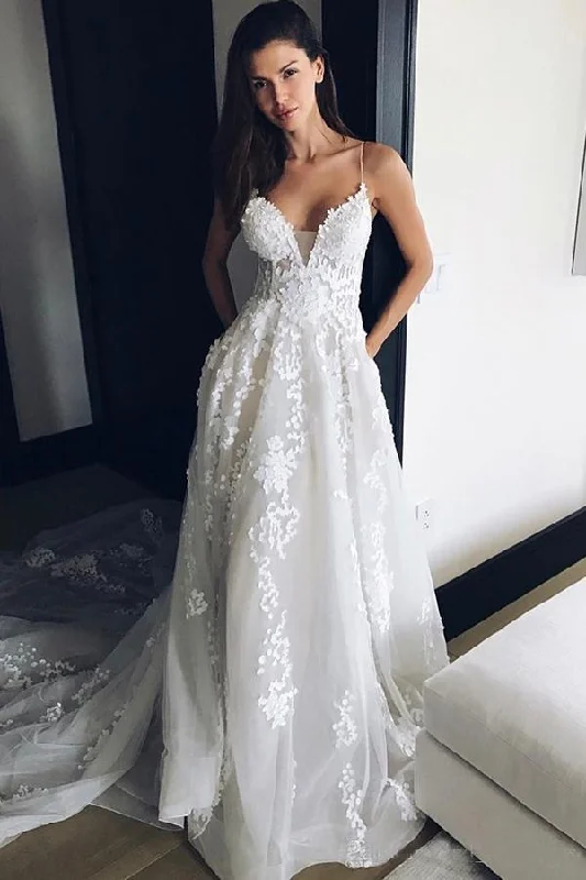 Spaghetti Strap V Neck Beach Wedding Dress with Court Train Tulle Bridal Dress with Lace N1586 Sexy Lace Gown