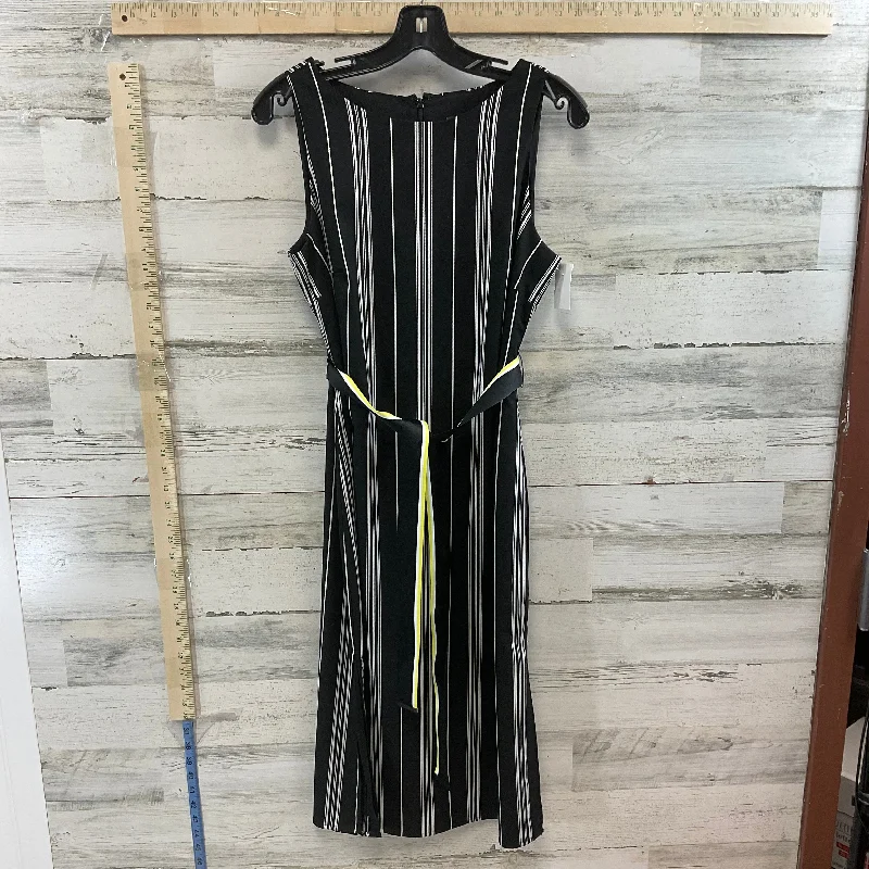 Dress Work By Vince Camuto  Size: S Minimalist unclassified dresses