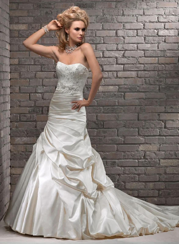 Maggie Sottero Elizabeth Best-selling unclassified dresses