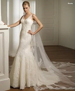 Pronovias Rhonda Short unclassified dresses